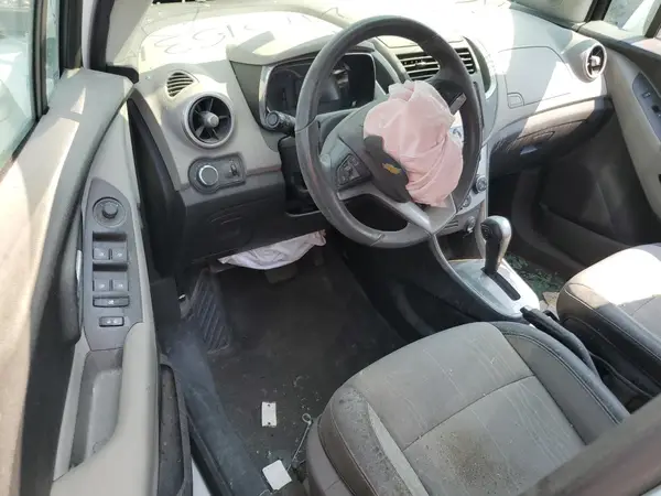 KL7CJLSB5GB576740 2016 CHEVROLET TRAX - Image 8