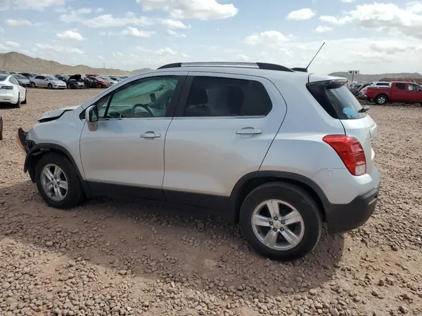 KL7CJLSB5GB674926 2016 CHEVROLET TRAX - Image 2