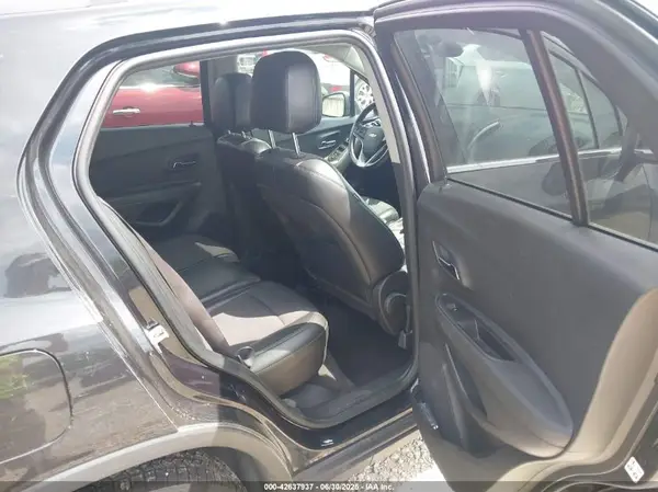 KL7CJLSB5GB734252 2016 CHEVROLET TRAX - Image 8