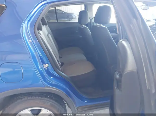 KL7CJLSB5GB761239 2016 CHEVROLET TRAX - Image 8