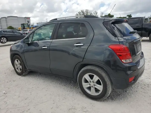 KL7CJLSB5HB112963 2017 CHEVROLET TRAX - Image 2