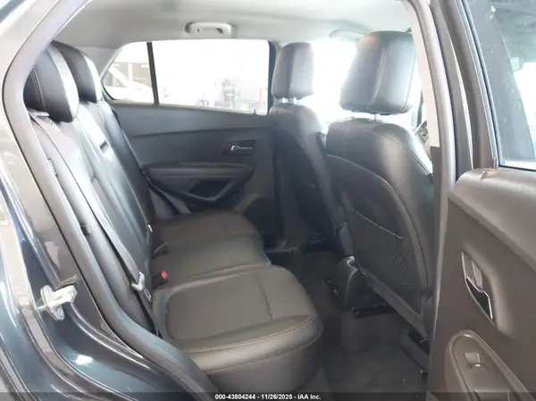 KL7CJLSB5HB119511 2017 CHEVROLET TRAX - Image 8