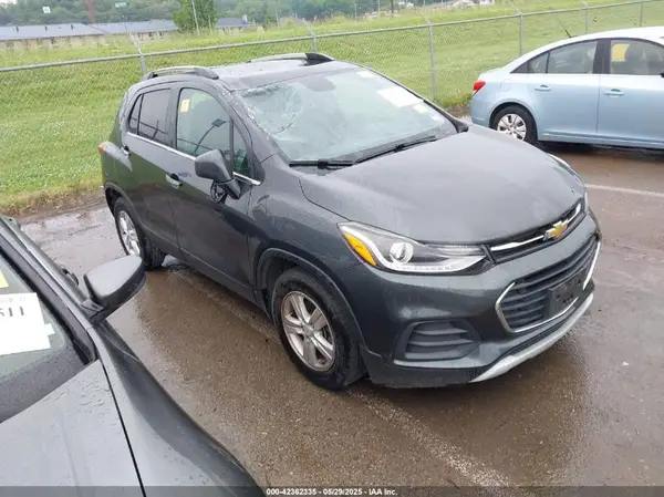 KL7CJLSB5HB120805 2017 CHEVROLET TRAX - Image 1
