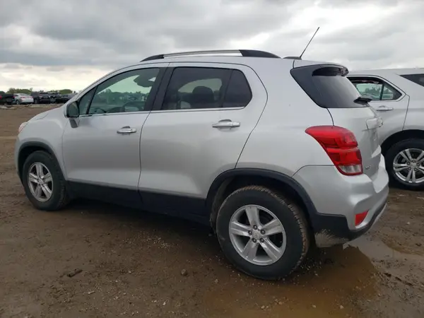 KL7CJLSB5HB178638 2017 CHEVROLET TRAX - Image 2
