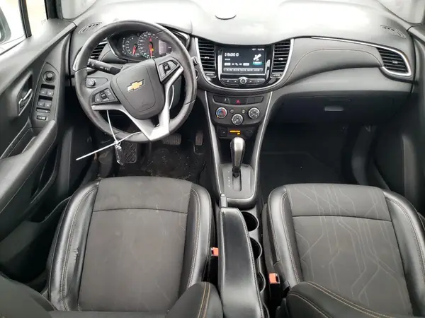 KL7CJLSB5HB178638 2017 CHEVROLET TRAX - Image 8
