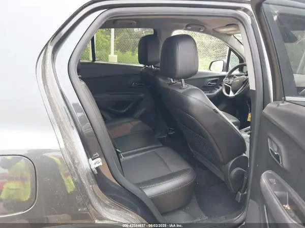 KL7CJLSB5HB193205 2017 CHEVROLET TRAX - Image 8
