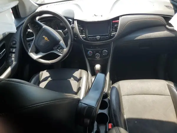 KL7CJLSB5HB217518 2017 CHEVROLET TRAX - Image 8