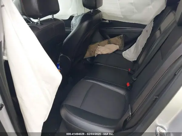 KL7CJLSB5HB240183 2017 CHEVROLET TRAX - Image 8