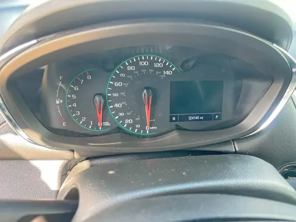 KL7CJLSB5K8904016 2019 CHEVROLET TRAX - Image 8