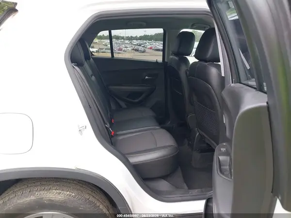 KL7CJLSB5KB753800 2019 CHEVROLET TRAX - Image 8