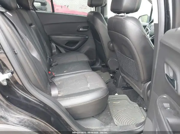 KL7CJLSB5KB819536 2019 CHEVROLET TRAX - Image 8