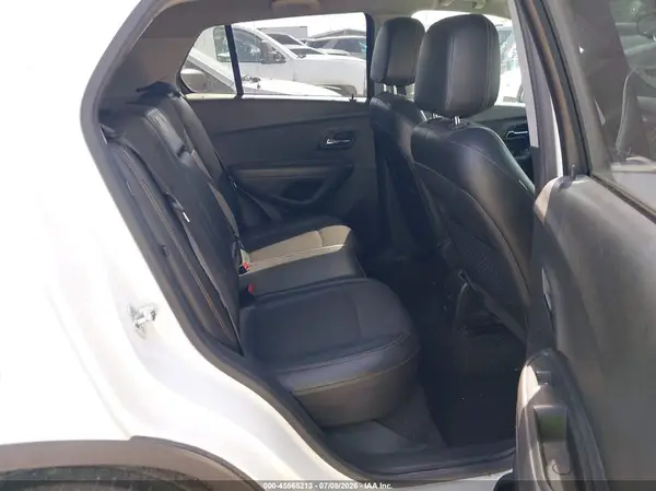 KL7CJLSB5KB850009 2019 CHEVROLET TRAX - Image 8