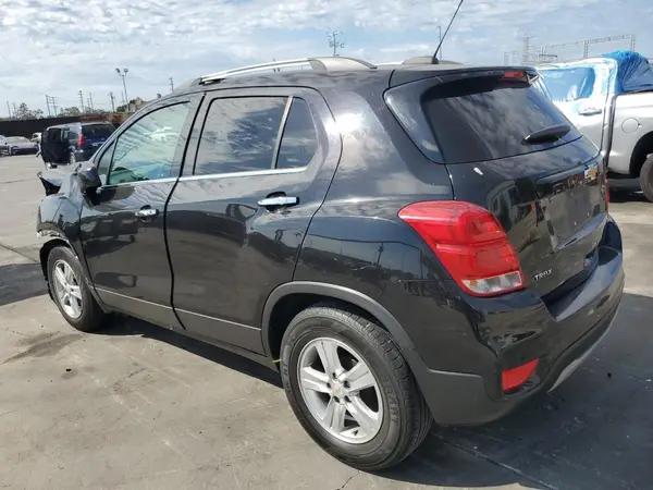 KL7CJLSB5KB905350 2019 CHEVROLET TRAX - Image 2