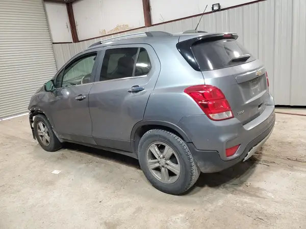 KL7CJLSB5KB906109 2019 CHEVROLET TRAX - Image 2