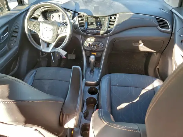 KL7CJLSB5KB906580 2019 CHEVROLET TRAX - Image 8