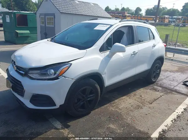 KL7CJLSB5KB916283 2019 CHEVROLET TRAX - Image 2