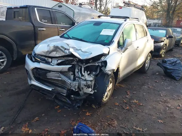 KL7CJLSB5KB916316 2019 CHEVROLET TRAX - Image 2