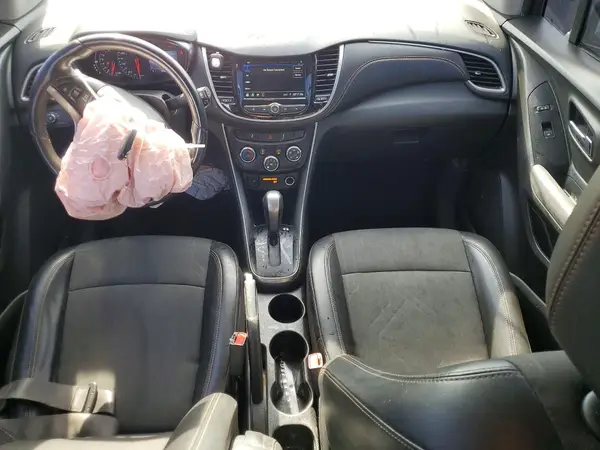 KL7CJLSB5KB933407 2019 CHEVROLET TRAX - Image 8