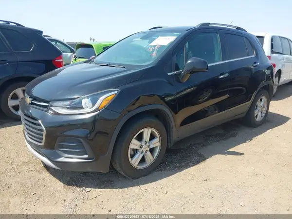 KL7CJLSB5KB946206 2019 CHEVROLET TRAX - Image 2