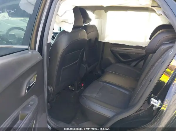 KL7CJLSB5KB948652 2019 CHEVROLET TRAX - Image 8