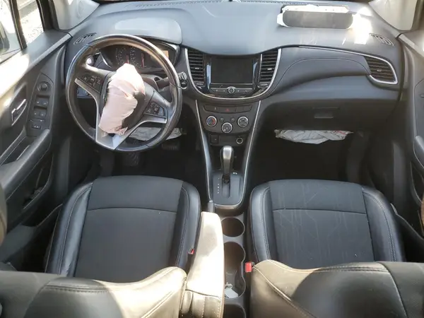 KL7CJLSB5KB961935 2019 CHEVROLET TRAX - Image 8