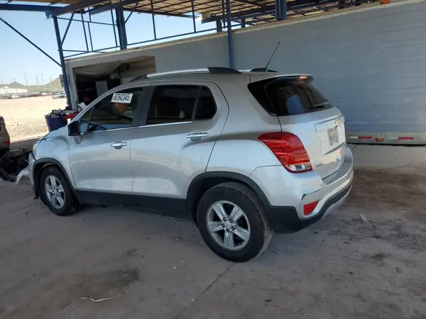 KL7CJLSB5KB962275 2019 CHEVROLET TRAX - Image 2