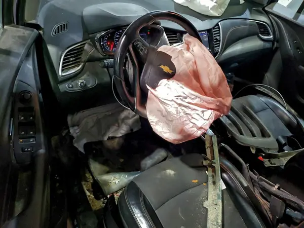 KL7CJLSB5LB011138 2020 CHEVROLET TRAX - Image 8