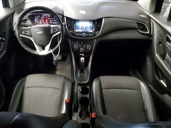 KL7CJLSB5LB018963 2020 CHEVROLET TRAX - Image 8
