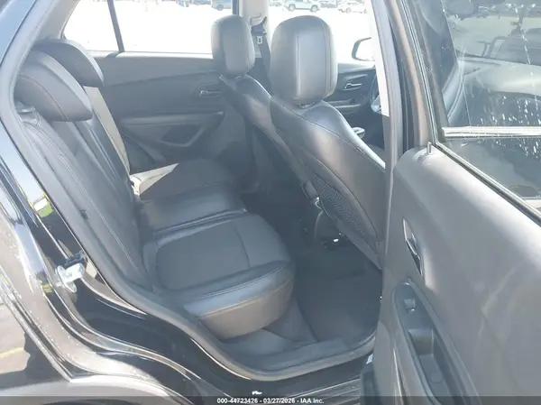 KL7CJLSB5LB020017 2020 CHEVROLET TRAX - Image 8