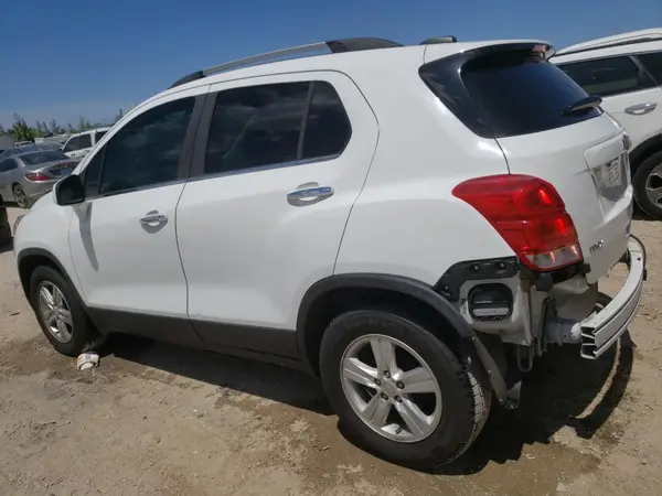 KL7CJLSB5LB069699 2020 CHEVROLET TRAX - Image 2