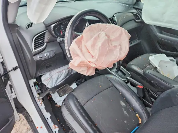 KL7CJLSB5LB069802 2020 CHEVROLET TRAX - Image 8