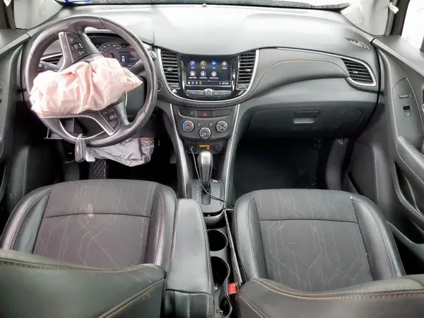 KL7CJLSB5LB071887 2020 CHEVROLET TRAX - Image 8