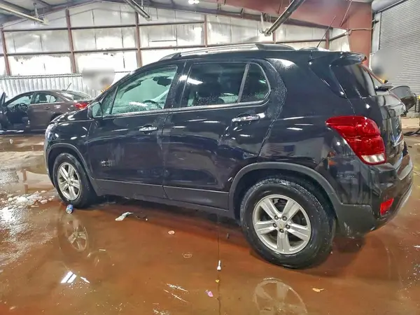 KL7CJLSB5LB086633 2020 CHEVROLET TRAX - Image 2