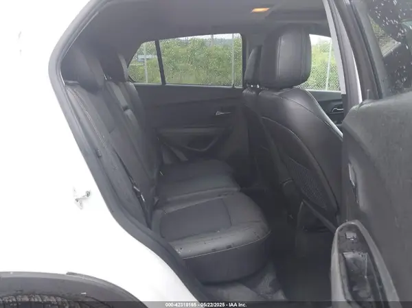 KL7CJLSB5LB321953 2020 CHEVROLET TRAX - Image 8