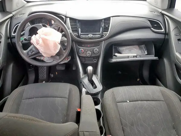 KL7CJLSB5LB322407 2020 CHEVROLET TRAX - Image 8