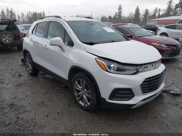 KL7CJLSB5LB322830 2020 CHEVROLET TRAX - Image 1