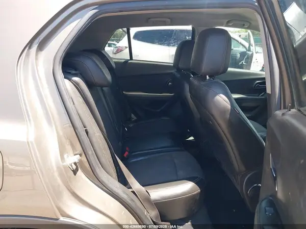 KL7CJLSB5LB336954 2020 CHEVROLET TRAX - Image 8