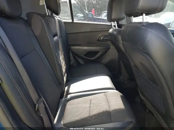 KL7CJLSB5LB337747 2020 CHEVROLET TRAX - Image 8