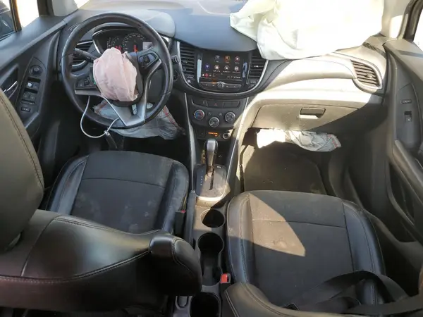 KL7CJLSB5LB337781 2020 CHEVROLET TRAX - Image 8