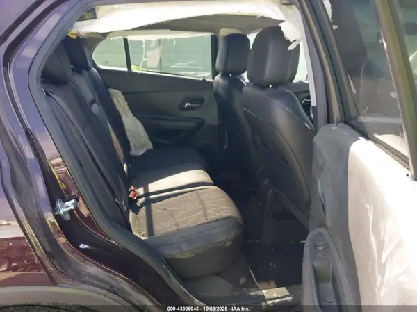 KL7CJLSB5LB349817 2020 CHEVROLET TRAX - Image 8
