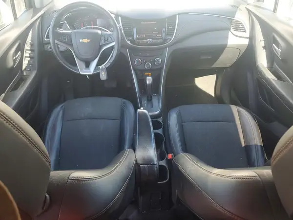 KL7CJLSB5MB354890 2021 CHEVROLET TRAX - Image 8