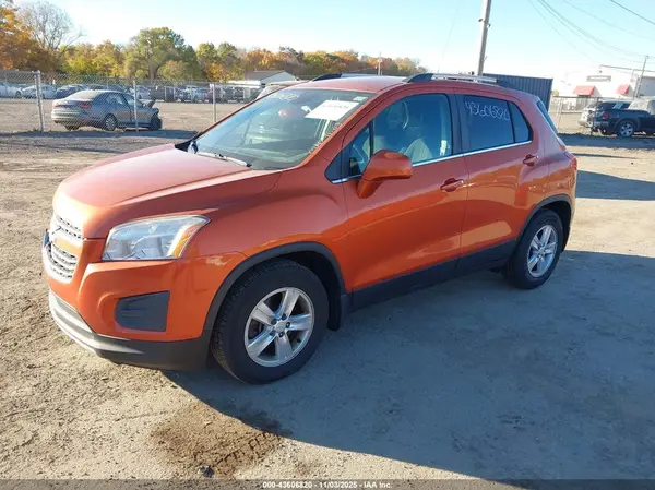 KL7CJLSB6GB598715 2016 CHEVROLET TRAX - Image 2