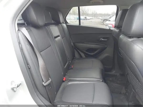 KL7CJLSB6GB611138 2016 CHEVROLET TRAX - Image 8
