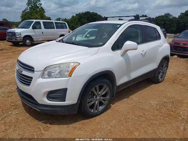 KL7CJLSB6GB700126 2016 CHEVROLET TRAX - Image 2