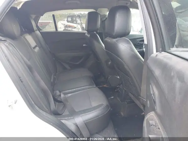 KL7CJLSB6HB076362 2017 CHEVROLET TRAX - Image 8