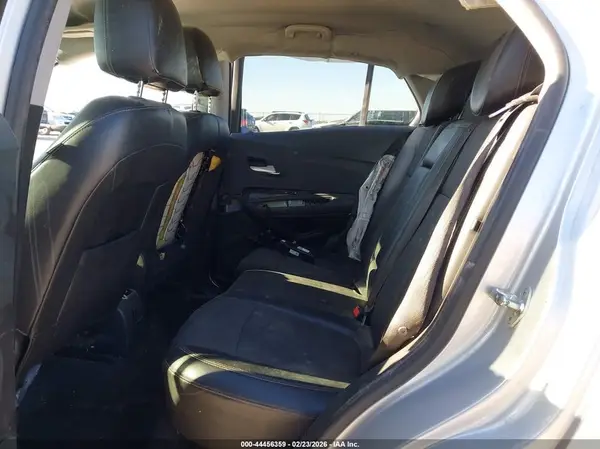 KL7CJLSB6HB136575 2017 CHEVROLET TRAX - Image 8