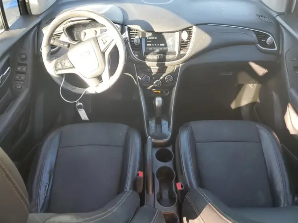 KL7CJLSB6HB170385 2017 CHEVROLET TRAX - Image 8