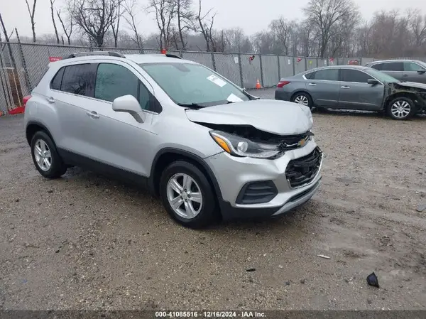 KL7CJLSB6JB656782 2018 CHEVROLET TRAX - Image 1