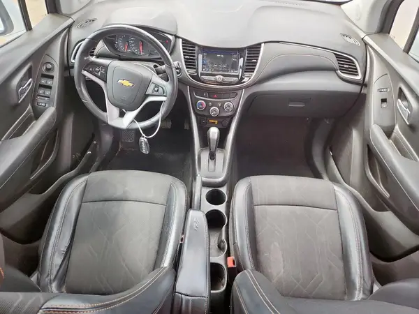 KL7CJLSB6KB750968 2019 CHEVROLET TRAX - Image 8