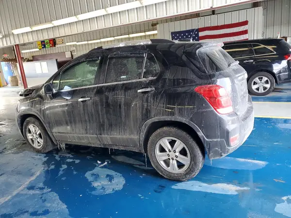 KL7CJLSB6KB774655 2019 CHEVROLET TRAX - Image 2